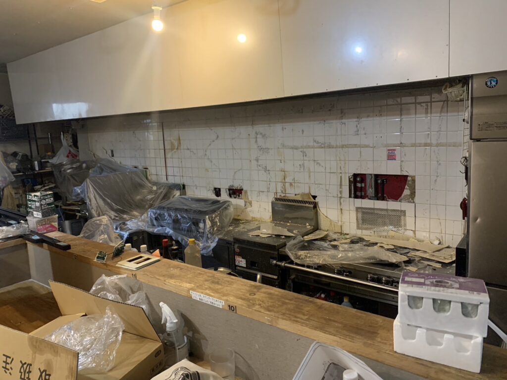 这是由关东总社的日本工匠建造的一个例子。我们还可以设计和建造新建的酒店和公寓，以及酒吧和餐厅，如图所示。