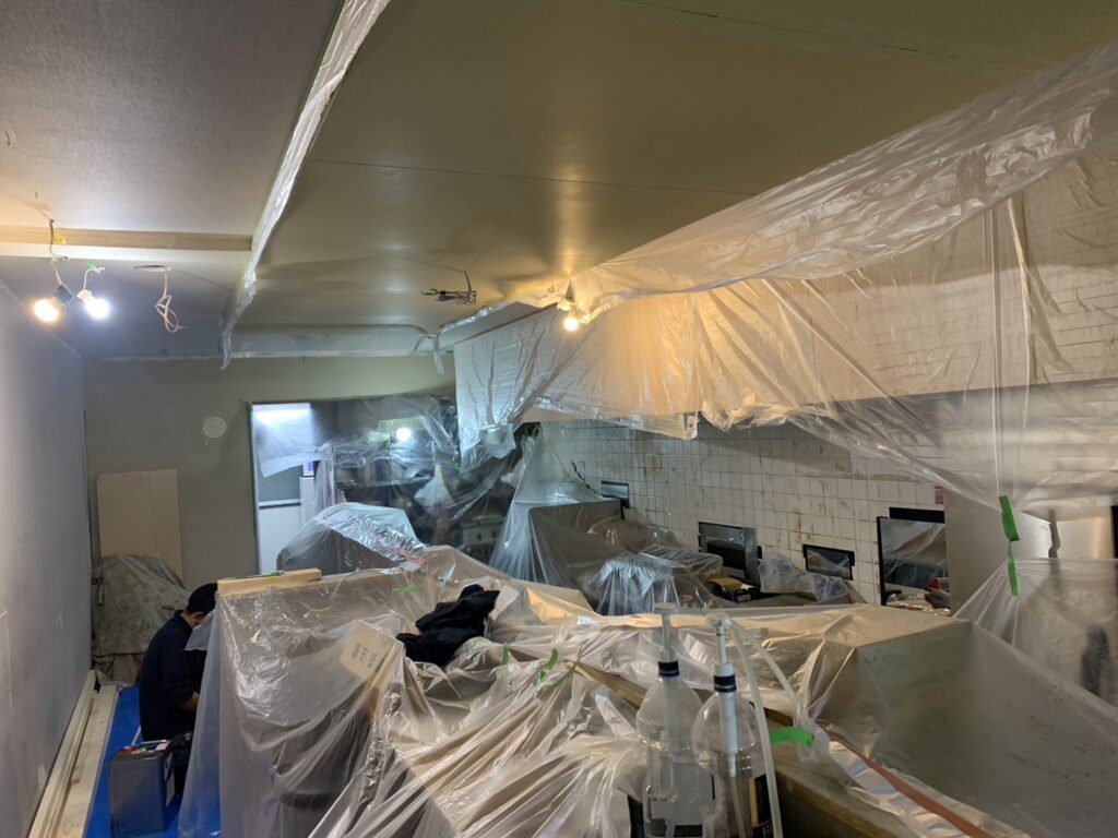 这是由关东总社的日本工匠建造的一个例子。我们还可以设计和建造新建的酒店和公寓，以及酒吧和餐厅，如图所示。