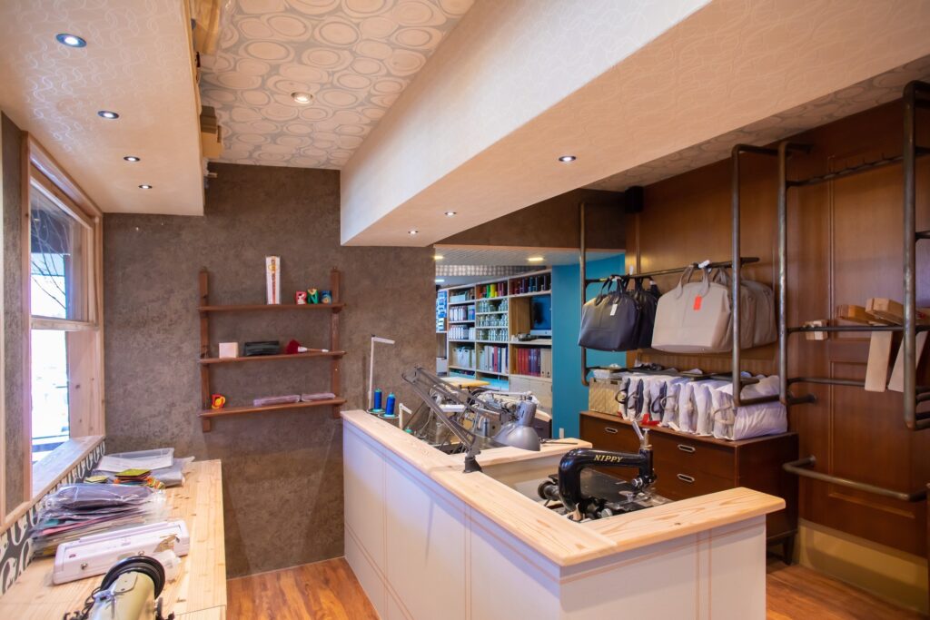 関東装社の日本人の職人を使った工事の施工例です。