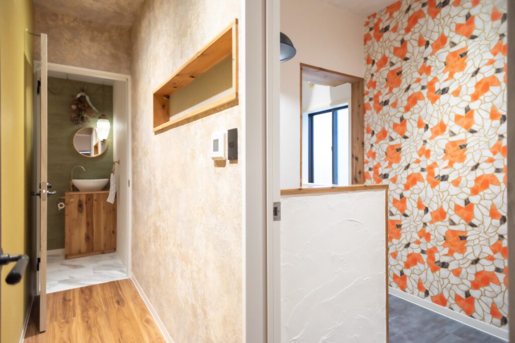 関東装社の日本の職人を使った工事の施工例です。新築一棟ホテル、マンションから写真のように個人宅様のデザインや改修工事の施工も可能です
这是由关东总社的日本工匠建造的一个例子。我们可以设计和翻新新建的酒店、公寓和私人住宅，如图所示。